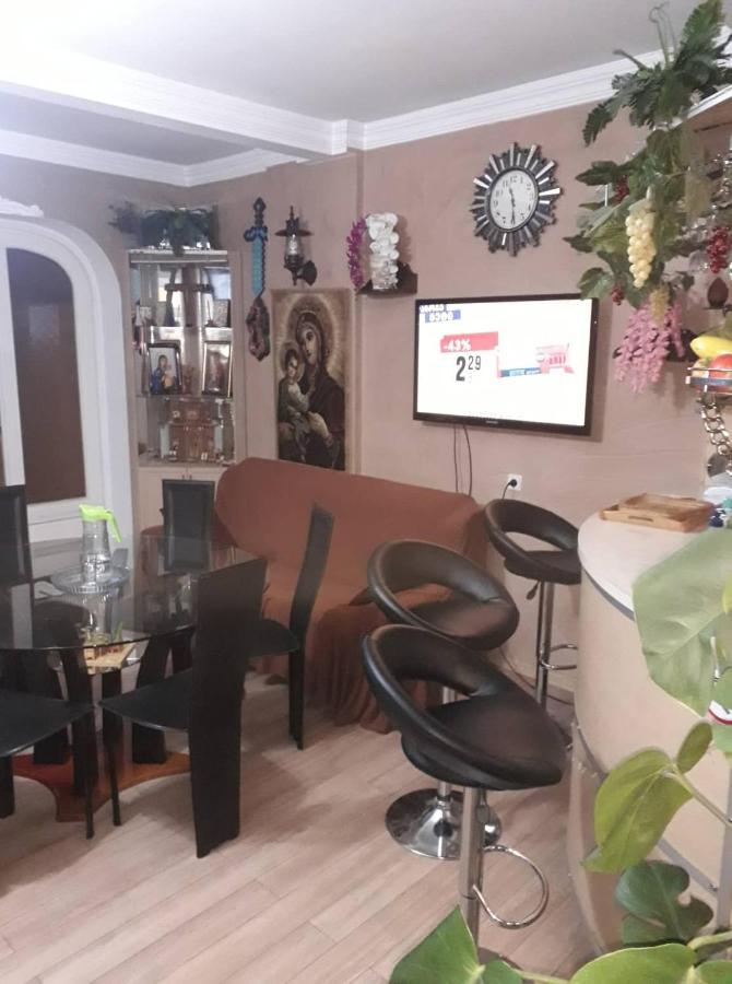 3 Room Flat In Tbilisi Ngoại thất bức ảnh