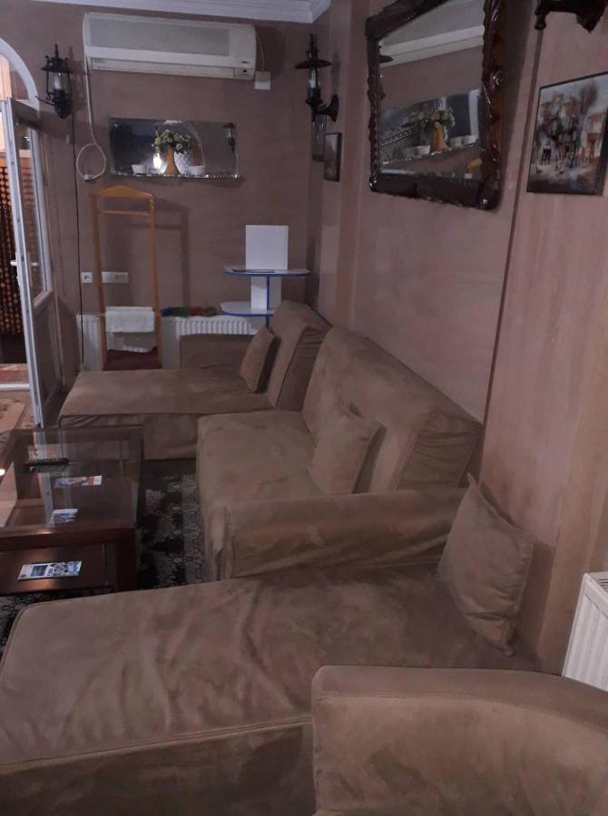 3 Room Flat In Tbilisi Ngoại thất bức ảnh