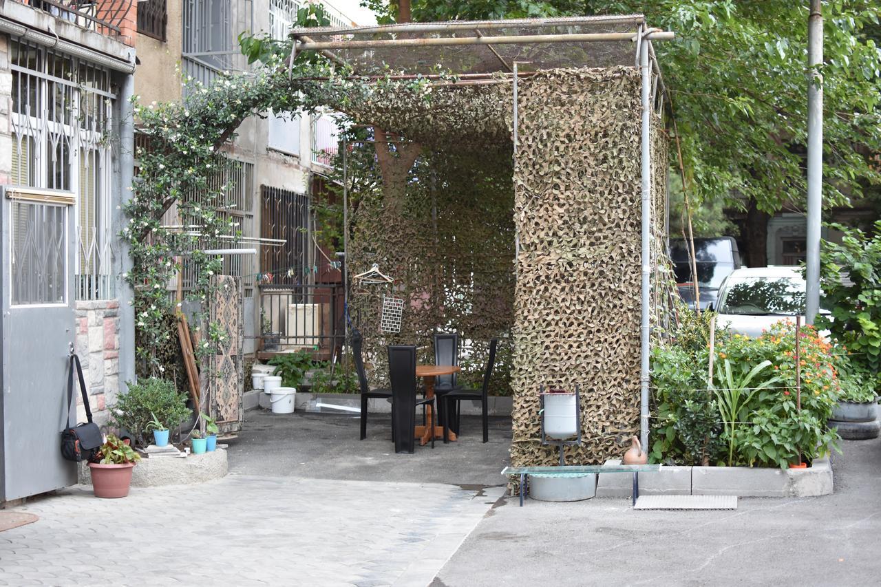 3 Room Flat In Tbilisi Ngoại thất bức ảnh