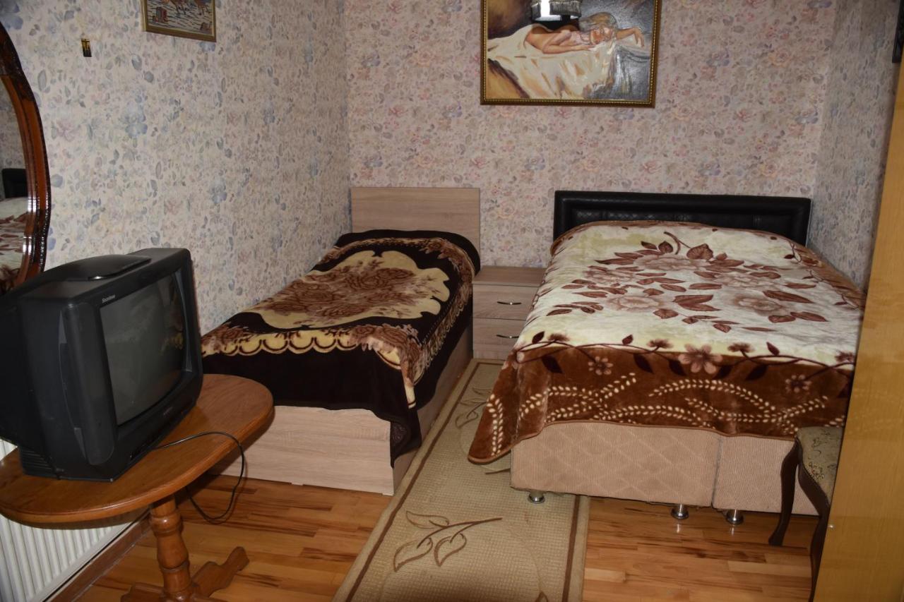 3 Room Flat In Tbilisi Ngoại thất bức ảnh